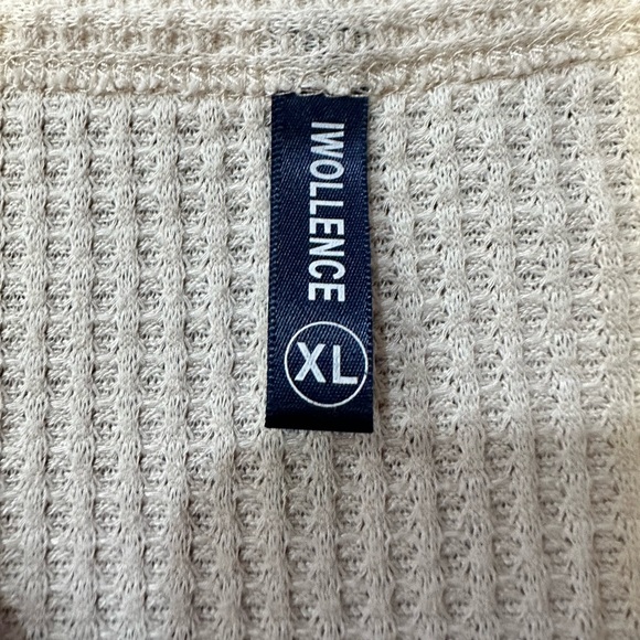 Iwollence size xl off white waffle knit button down long sleeve shirt with tie. - Picture 2 of 6